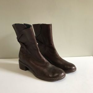 ✨ Clarks Boots ✨